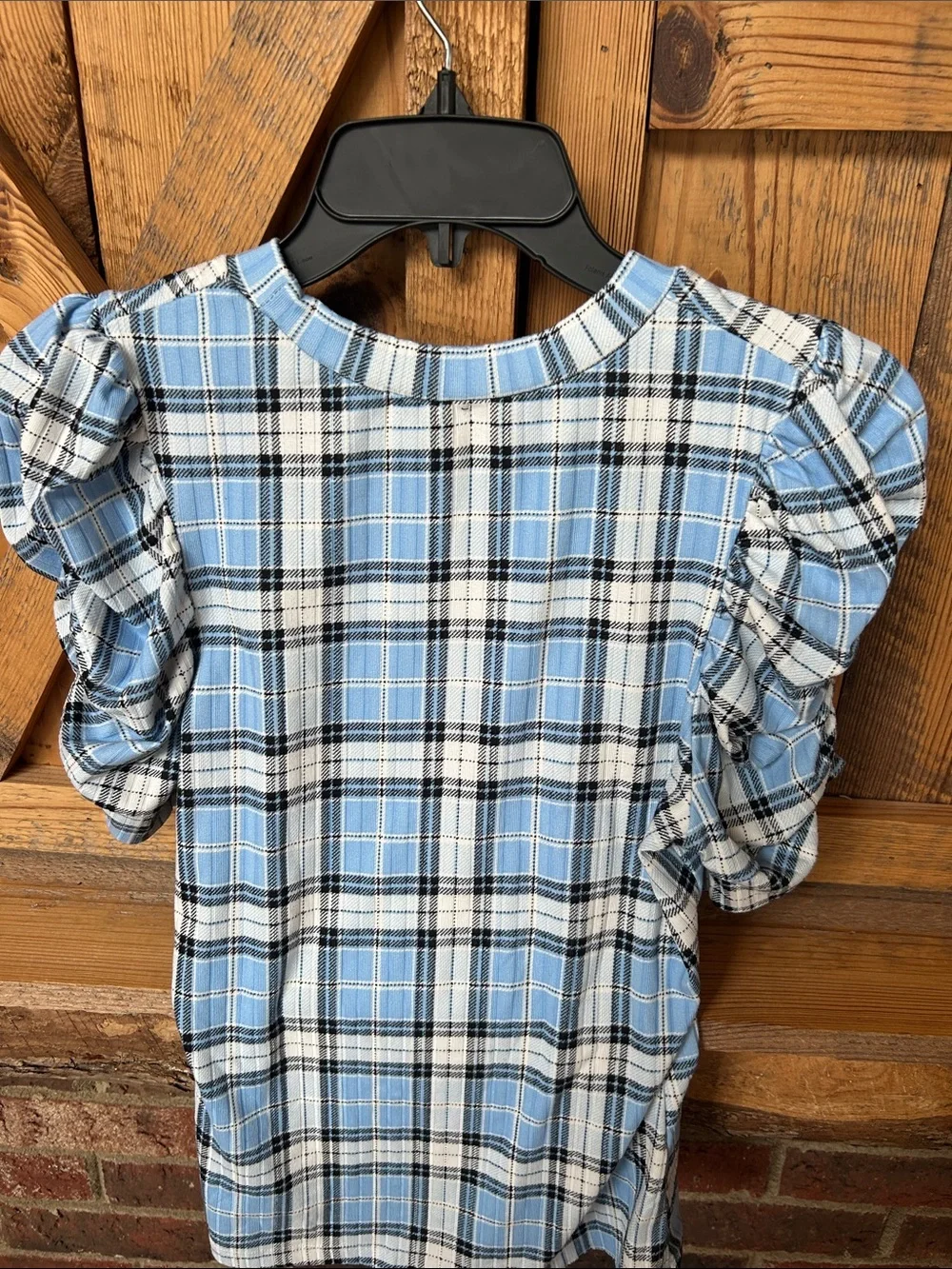 Rue21 Blue White and Black Plaid Puff-Sleeve Top